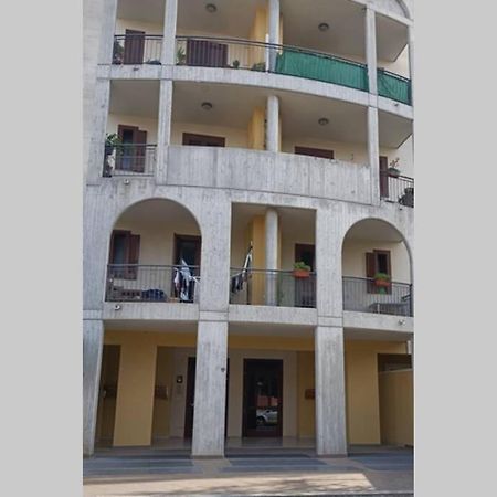 Appartamento A Cinque Minuti Dal Centro Di Lecce Eksteriør billede